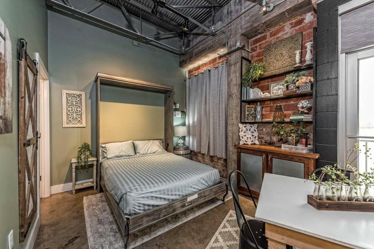 Green Door Lofts -Magnolia Loft, Silos/Downtown Вейко Екстер'єр фото