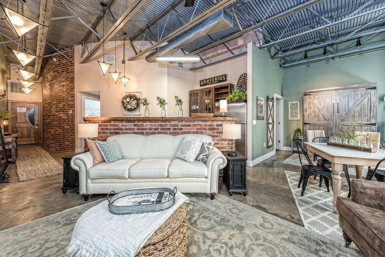 Green Door Lofts -Magnolia Loft, Silos/Downtown Вейко Екстер'єр фото
